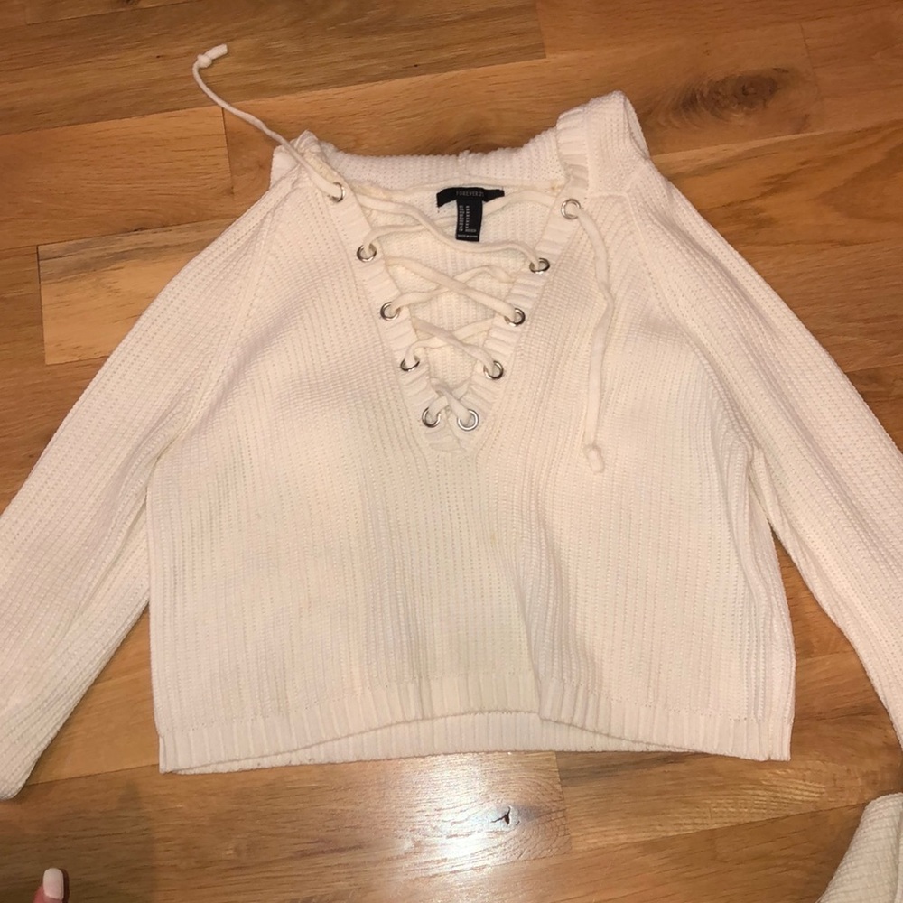 Forever 21 Cropped Hoddie